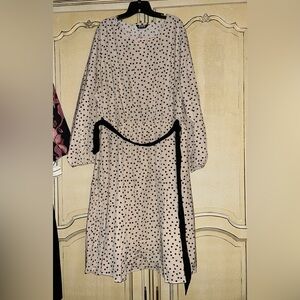 NWT bloomchic 26 Polka Dot Long Sleeve Dress with Black Belt